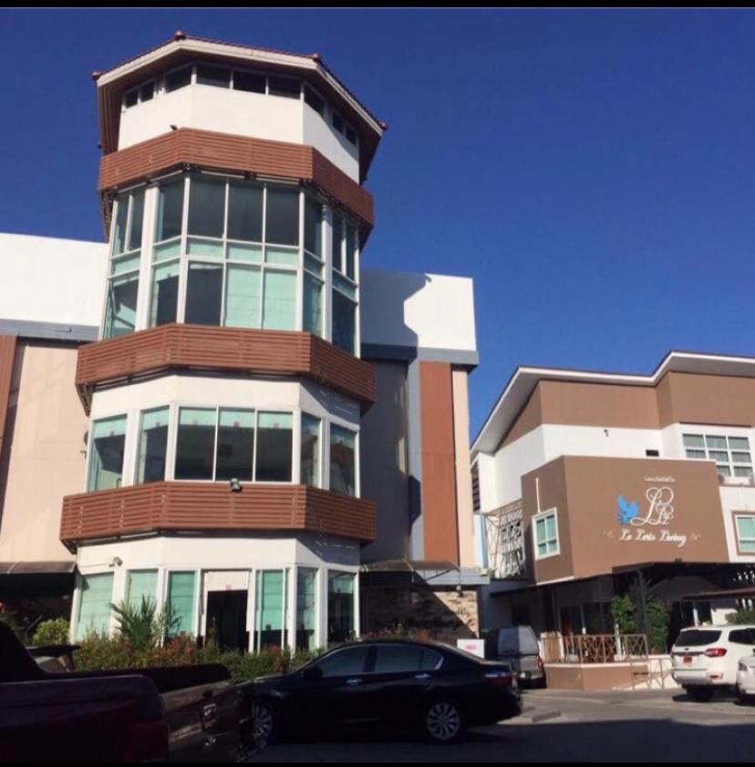 Hotel Le Lerts Living Khon Kaen Exterior foto